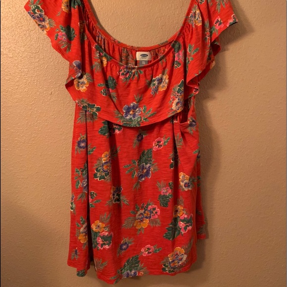 Old Navy Tops - Old Navy off the shoulder blouse